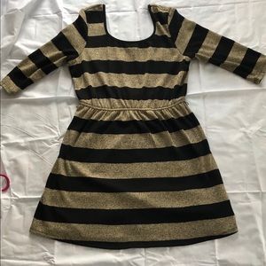 Woman’s speechless size Large dress